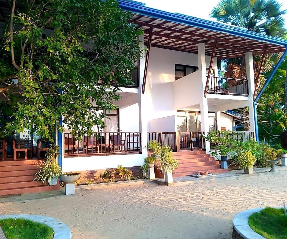 Welle Wadiya Beach Villa Kalpitiya Luaran gambar